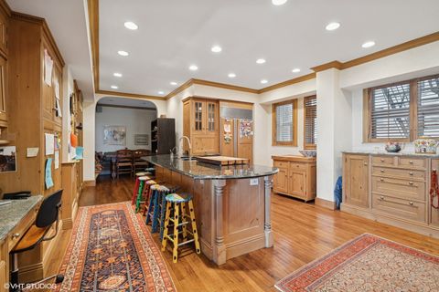 Tiny photo for 3500 N Lake Shore Drive #7C, Chicago, IL 60657 (MLS # 12443540)