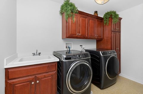 Tiny photo for 1 Crenshaw Court, Bolingbrook, IL 60490 (MLS # 12582431)