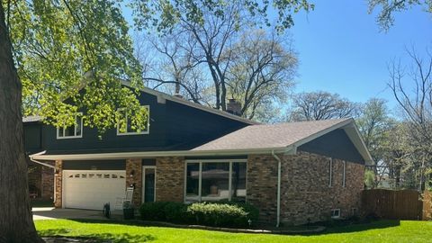 Tiny photo for 17926 Lahaigh Road, Homewood, IL 60430 (MLS # 12626970)