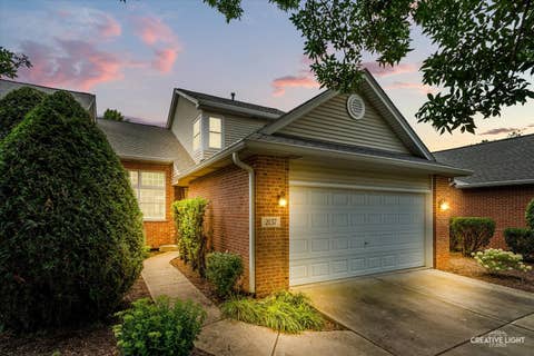 Photo of 2137 Prairie Lane, Woodridge, IL 60517 (MLS # 12684106)