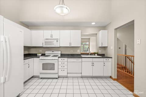 Tiny photo for 2137 Prairie Lane, Woodridge, IL 60517 (MLS # 12684106)