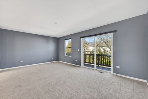 Tiny photo for 1452 Lakeridge Court, Mundelein, IL 60060 (MLS # 12625580)