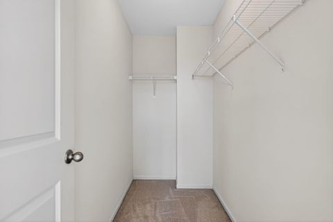 Tiny photo for 1452 Lakeridge Court, Mundelein, IL 60060 (MLS # 12625580)