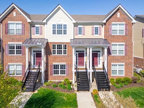 Photo of 1452 Lakeridge Court, Mundelein, IL 60060 (MLS # 12625580)
