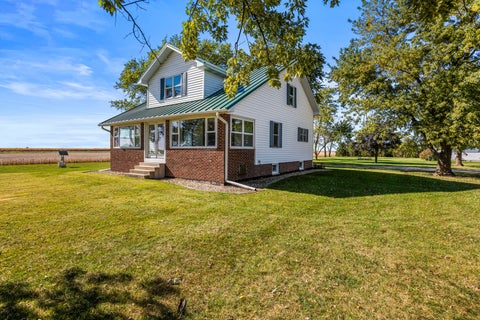 Tiny photo for 3381 County Road 1200E, Paxton, IL 60957 (MLS # 12787556)