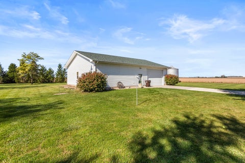 Tiny photo for 3381 County Road 1200E, Paxton, IL 60957 (MLS # 12787556)