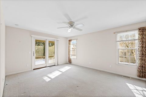 Tiny photo for 1722 Lakeside Drive, Champaign, IL 61821 (MLS # 12539822)