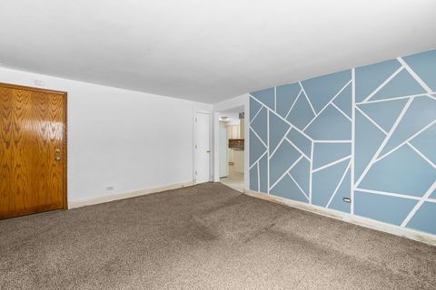 Tiny photo for 26 W Conti Parkway #1N, Elmwood Park, IL 60707 (MLS # 12556113)