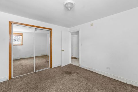 Tiny photo for 26 W Conti Parkway #1N, Elmwood Park, IL 60707 (MLS # 12556113)