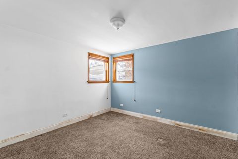 Tiny photo for 26 W Conti Parkway #1N, Elmwood Park, IL 60707 (MLS # 12556113)