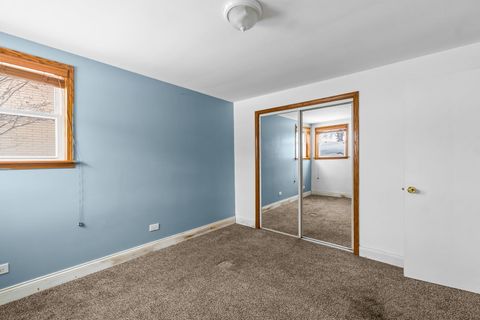 Tiny photo for 26 W Conti Parkway #1N, Elmwood Park, IL 60707 (MLS # 12556113)