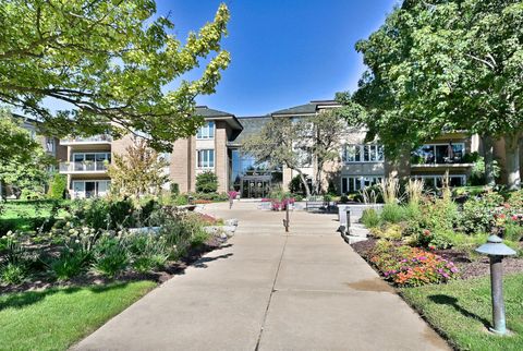 Tiny photo for 1 Oak Brook Club Drive #A105, Oak Brook, IL 60523 (MLS # 12486224)