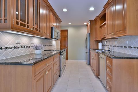 Tiny photo for 1 Oak Brook Club Drive #A105, Oak Brook, IL 60523 (MLS # 12486224)