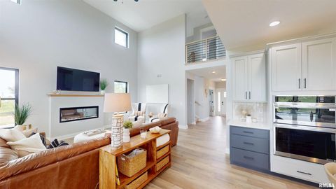 Tiny photo for Lot 14 Faiths Way, Bettendorf, IA 52722 (MLS # 12605830)