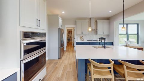 Tiny photo for Lot 14 Faiths Way, Bettendorf, IA 52722 (MLS # 12605830)