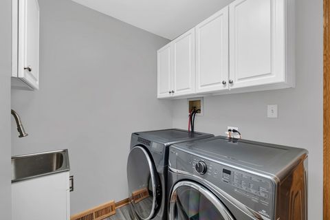 Tiny photo for 24605 S River Trail, Channahon, IL 60410 (MLS # 12507219)