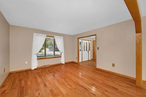 Tiny photo for 24605 S River Trail, Channahon, IL 60410 (MLS # 12507219)