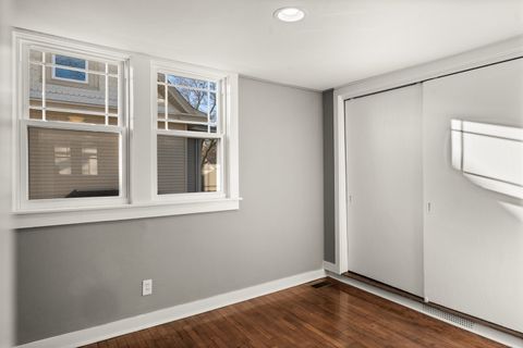 Tiny photo for 1906 E Taylor Street, Bloomington, IL 61701 (MLS # 12544284)