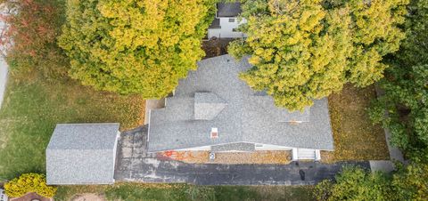 Tiny photo for 1906 E Taylor Street, Bloomington, IL 61701 (MLS # 12544284)