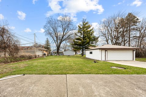 Tiny photo for 2701 Lee Street, Melrose Park, IL 60164 (MLS # 12600963)