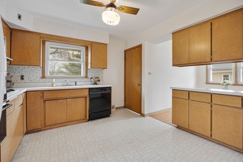 Tiny photo for 2701 Lee Street, Melrose Park, IL 60164 (MLS # 12600963)