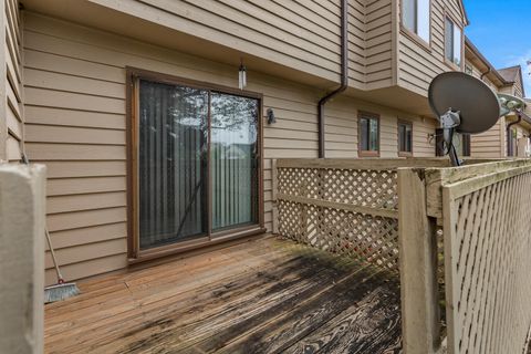 Tiny photo for 2405 Morrissey Park Drive #2405, Champaign, IL 61821 (MLS # 12462227)