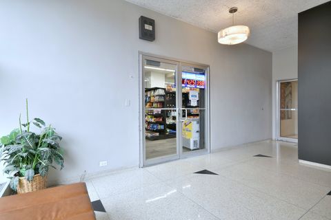 Tiny photo for 3950 N LAKE SHORE Drive #1202, Chicago, IL 60613 (MLS # 12500773)