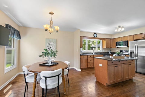 Tiny photo for 1341 S Parkview Terrace, Algonquin, IL 60102 (MLS # 12736464)
