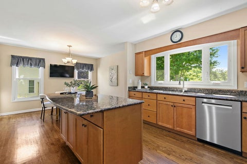 Tiny photo for 1341 S Parkview Terrace, Algonquin, IL 60102 (MLS # 12736464)