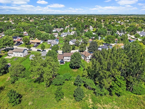 Tiny photo for 1341 S Parkview Terrace, Algonquin, IL 60102 (MLS # 12736464)
