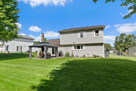Tiny photo for 1341 S Parkview Terrace, Algonquin, IL 60102 (MLS # 12736464)