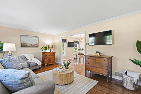 Tiny photo for 1341 S Parkview Terrace, Algonquin, IL 60102 (MLS # 12736464)