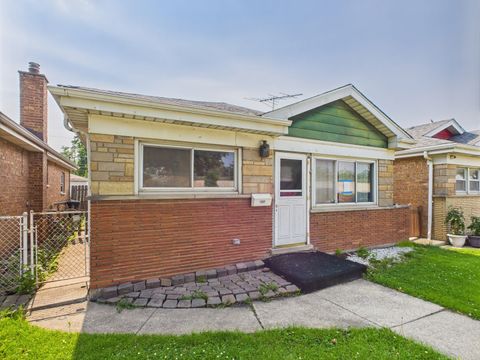 Tiny photo for 4628 1st Avenue, Lyons, IL 60534 (MLS # 12394222)