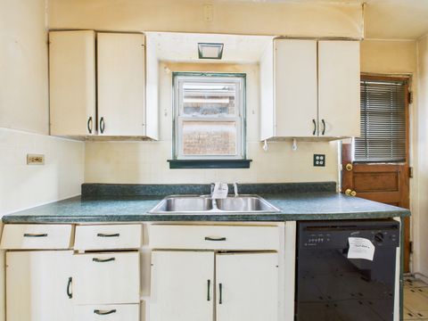 Tiny photo for 4628 1st Avenue, Lyons, IL 60534 (MLS # 12394222)