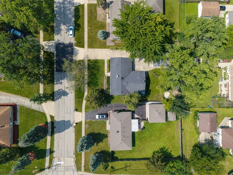 Tiny photo for 20 Maricopa Lane, Hoffman Estates, IL 60169 (MLS # 12781343)