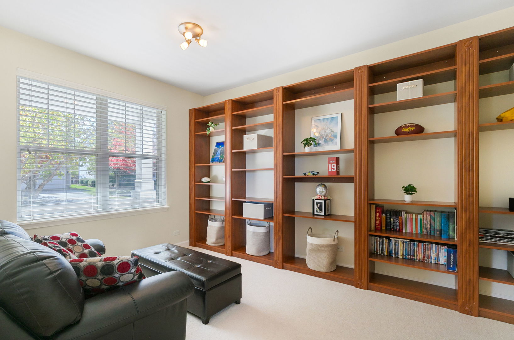 2511 Bluewater Drive