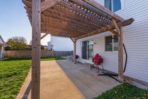 Tiny photo for 2390 Wexford Lane, Lake In The Hills, IL 60156 (MLS # 12514356)