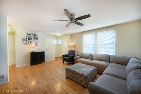 Tiny photo for 2390 Wexford Lane, Lake In The Hills, IL 60156 (MLS # 12514356)