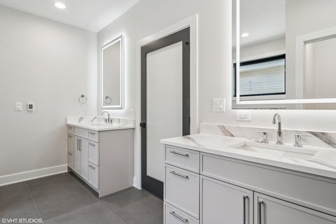 Tiny photo for 2062 W Belle Plaine Avenue, Chicago, IL 60618 (MLS # 12631552)