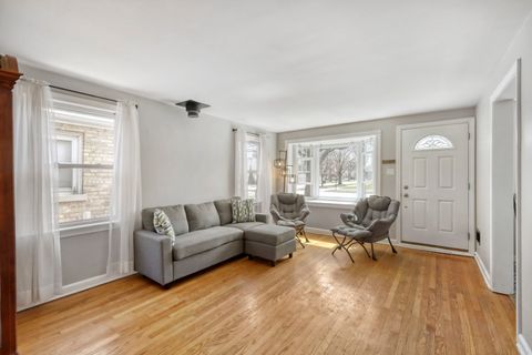 Tiny photo for 3504 W 107th Street, Chicago, IL 60655 (MLS # 12613113)
