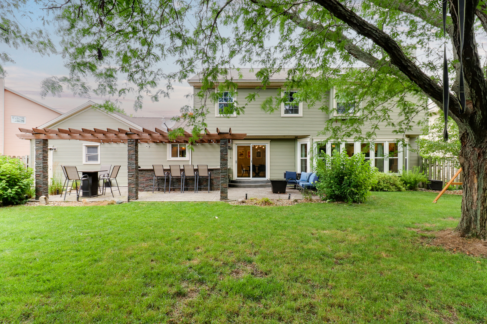 3 Brompton Court