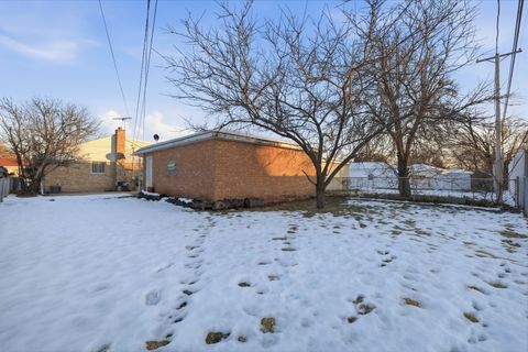 Tiny photo for 1426 N ROHDE Avenue, Berkeley, IL 60163 (MLS # 12535570)