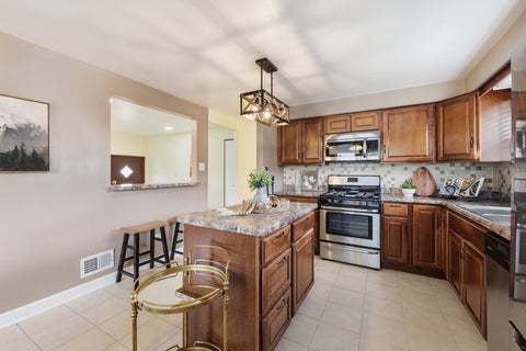 Tiny photo for 14828 Saint Louis Avenue, Midlothian, IL 60445 (MLS # 12746782)