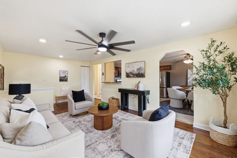 Tiny photo for 14828 Saint Louis Avenue, Midlothian, IL 60445 (MLS # 12746782)