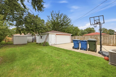 Tiny photo for 14828 Saint Louis Avenue, Midlothian, IL 60445 (MLS # 12746782)
