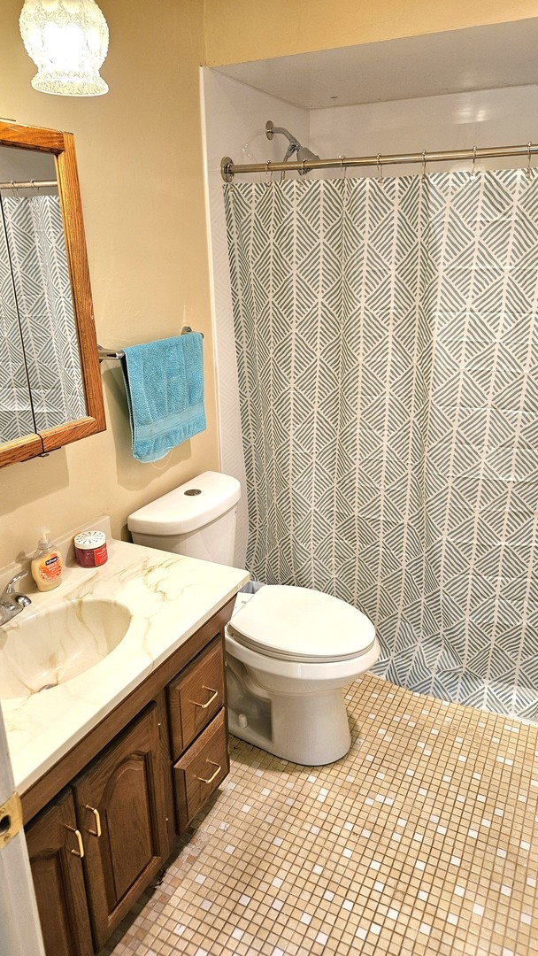 Rockford, Illinois 61114, United States, 2 Bedrooms Bedrooms, ,2 BathroomsBathrooms,Residential,Active,250726