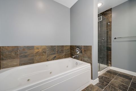Tiny photo for 737 W Washington Boulevard #3608, Chicago, IL 60661 (MLS # 12616973)