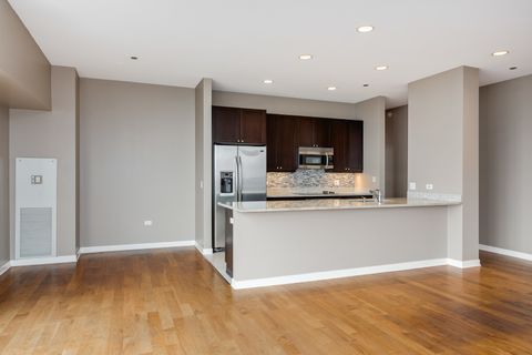Tiny photo for 737 W Washington Boulevard #3608, Chicago, IL 60661 (MLS # 12616973)