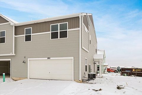 A home in South Elgin