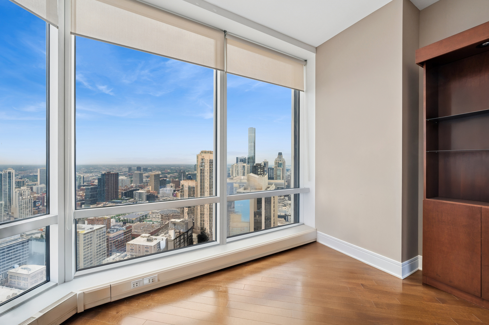 401 N Wabash Avenue 37F